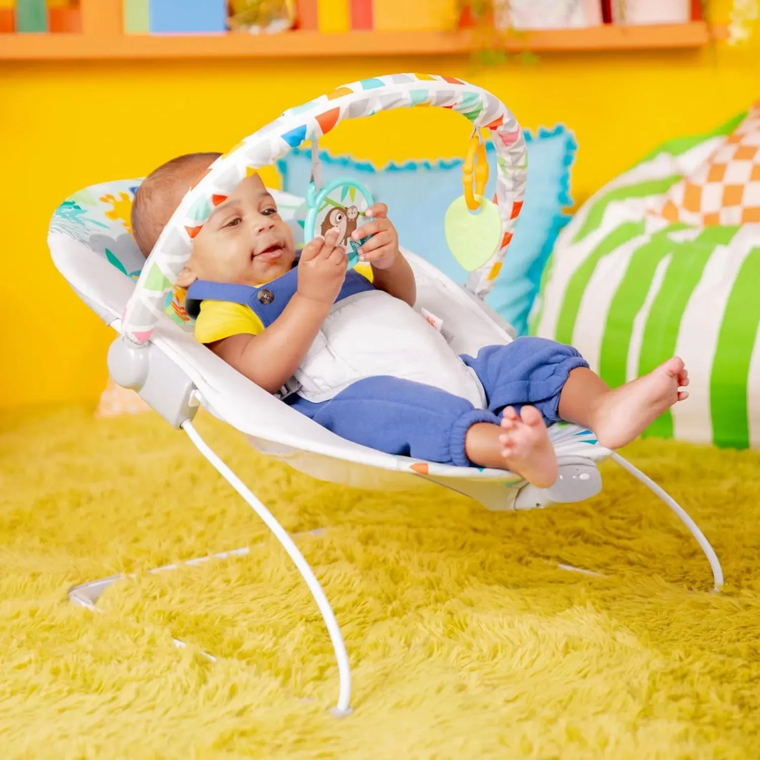 Baby Bouncer Soothing Vibrations Infant Seat - Safari Fun