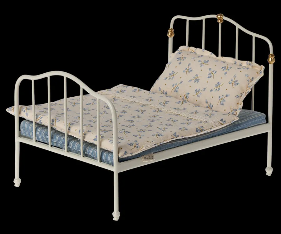 Bed Mouse - Off White (parents)