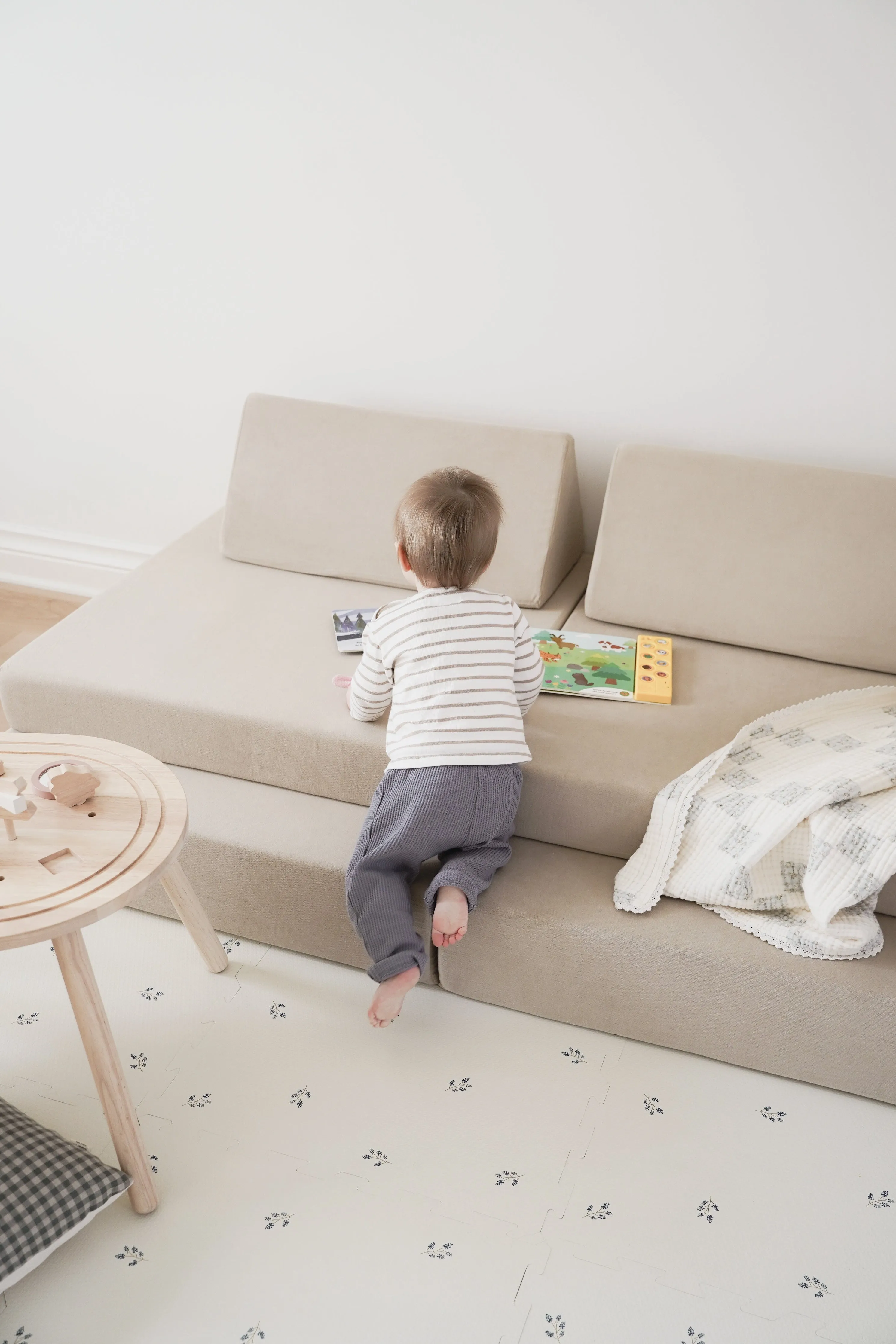 Kiddie Couch - Modular Play Couch