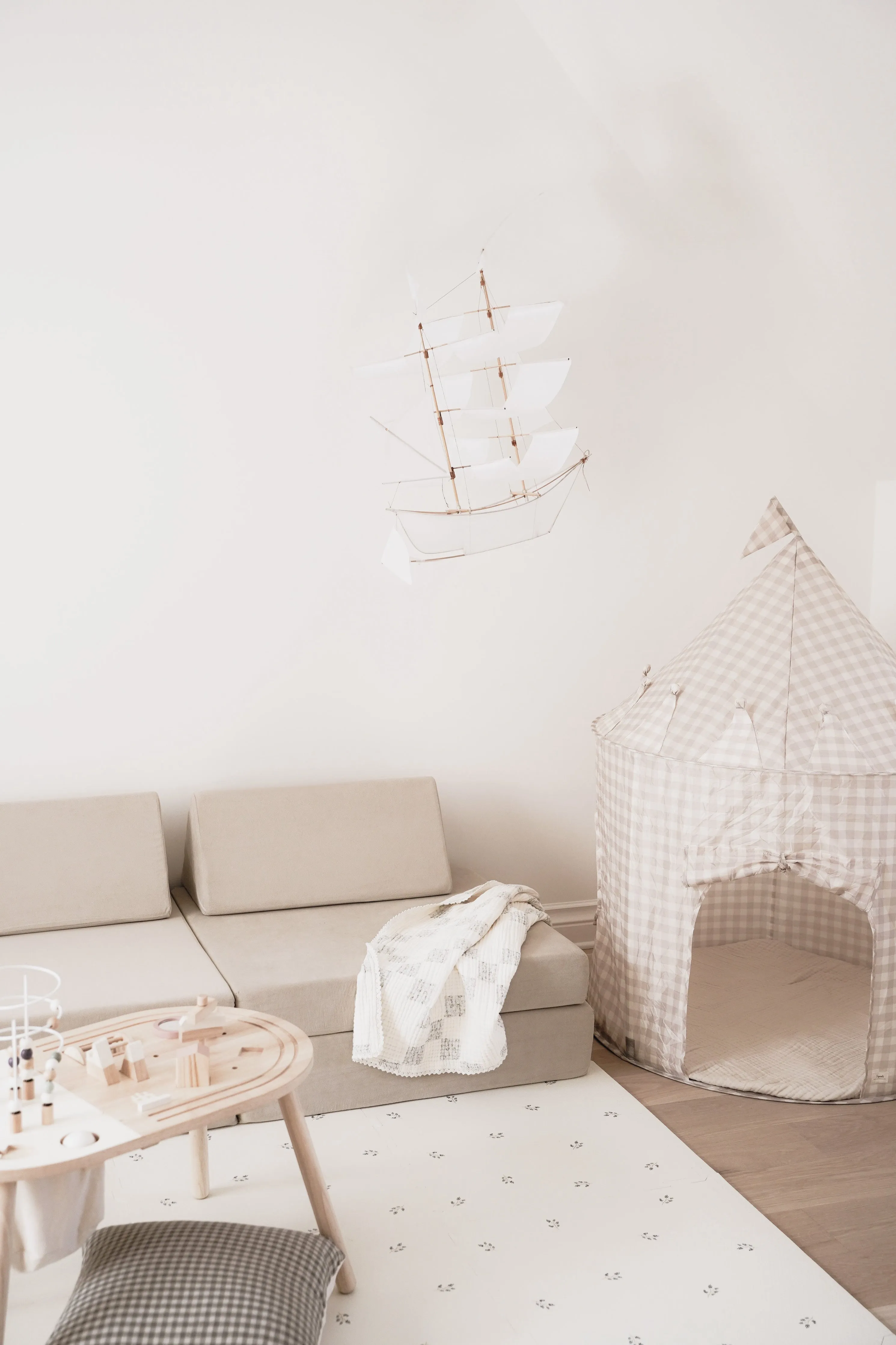Kiddie Couch - Modular Play Couch