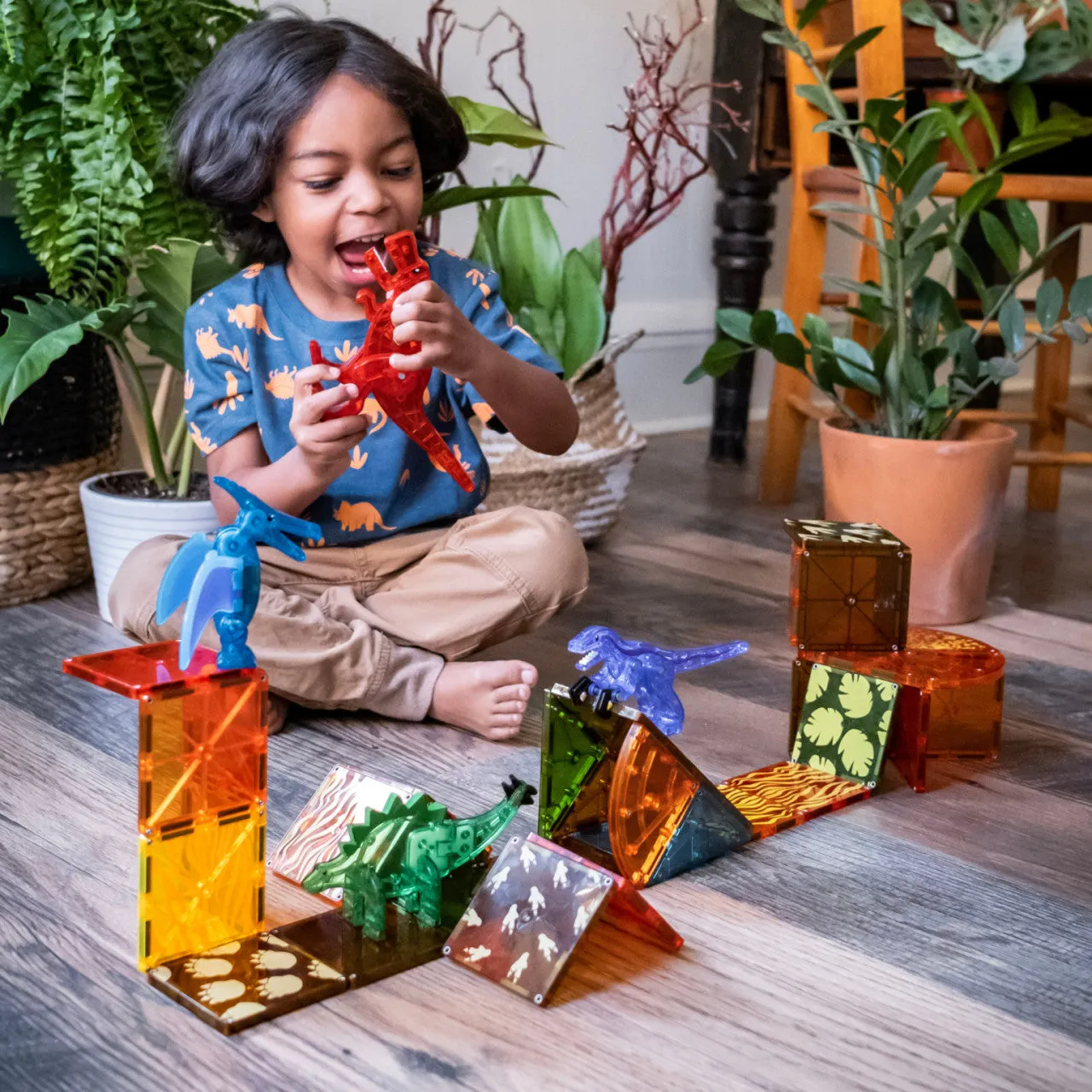 Magna-Tiles® Dino World 40-Piece Set