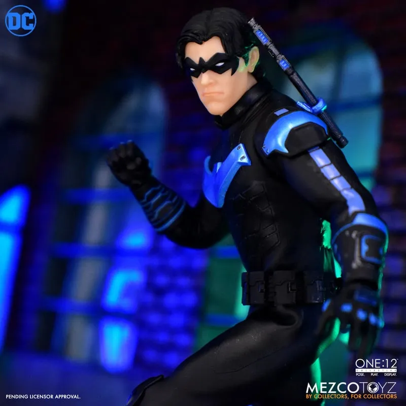 Mezco Toys ONE:12 Collective - Nightwing