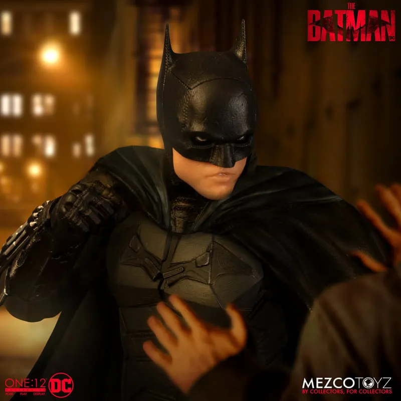 Mezco Toys ONE:12 Collective -  The Batman (2022) - Batman