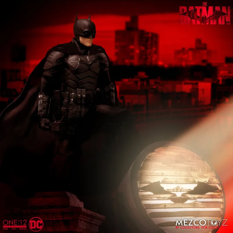 Mezco Toys ONE:12 Collective -  The Batman (2022) - Batman