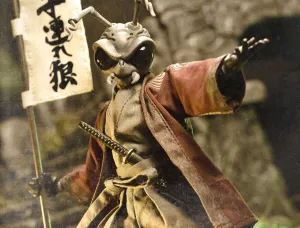Mezco Toyz ONE:12 Collective: Gomez Lone Roach & Grub Fall Exclusive Action Figure