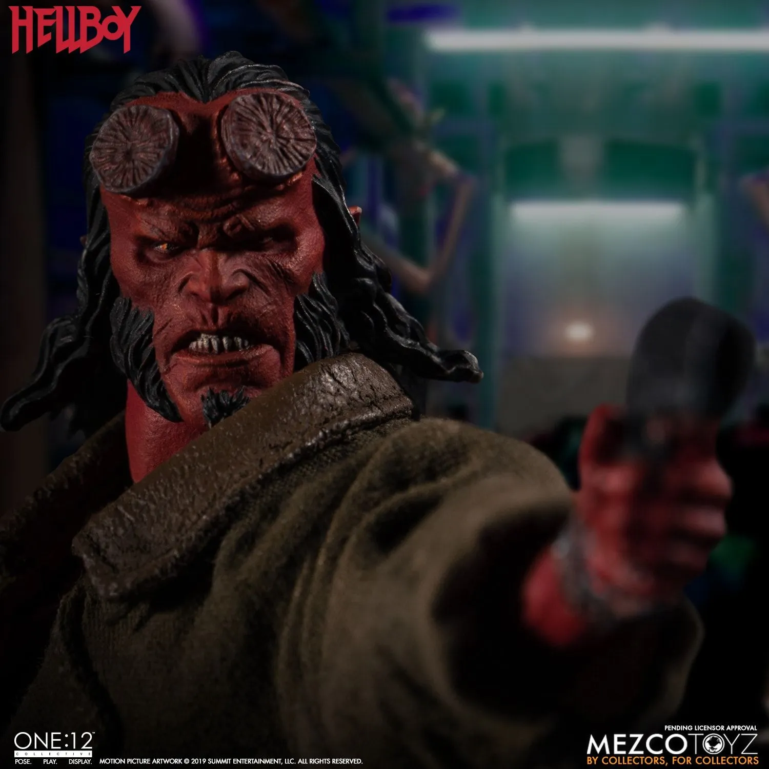 Mezco Toyz One:12 Collective: Hellboy (2019) Action Figure