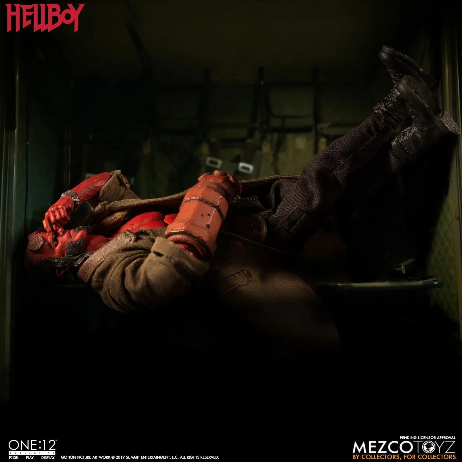 Mezco Toyz One:12 Collective: Hellboy (2019) Action Figure