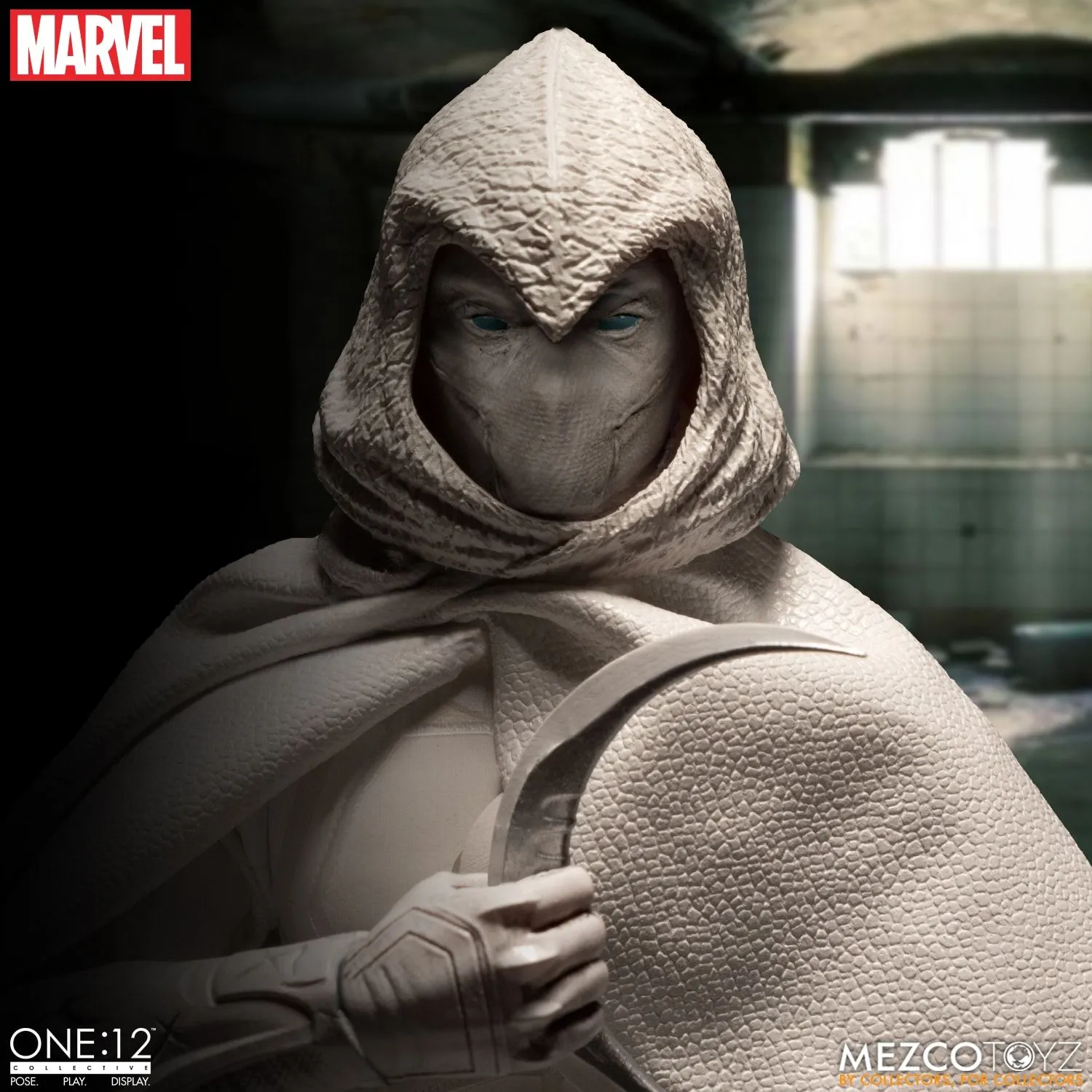Mezco Toyz ONE:12 Collective: Moon Knight Action Figure
