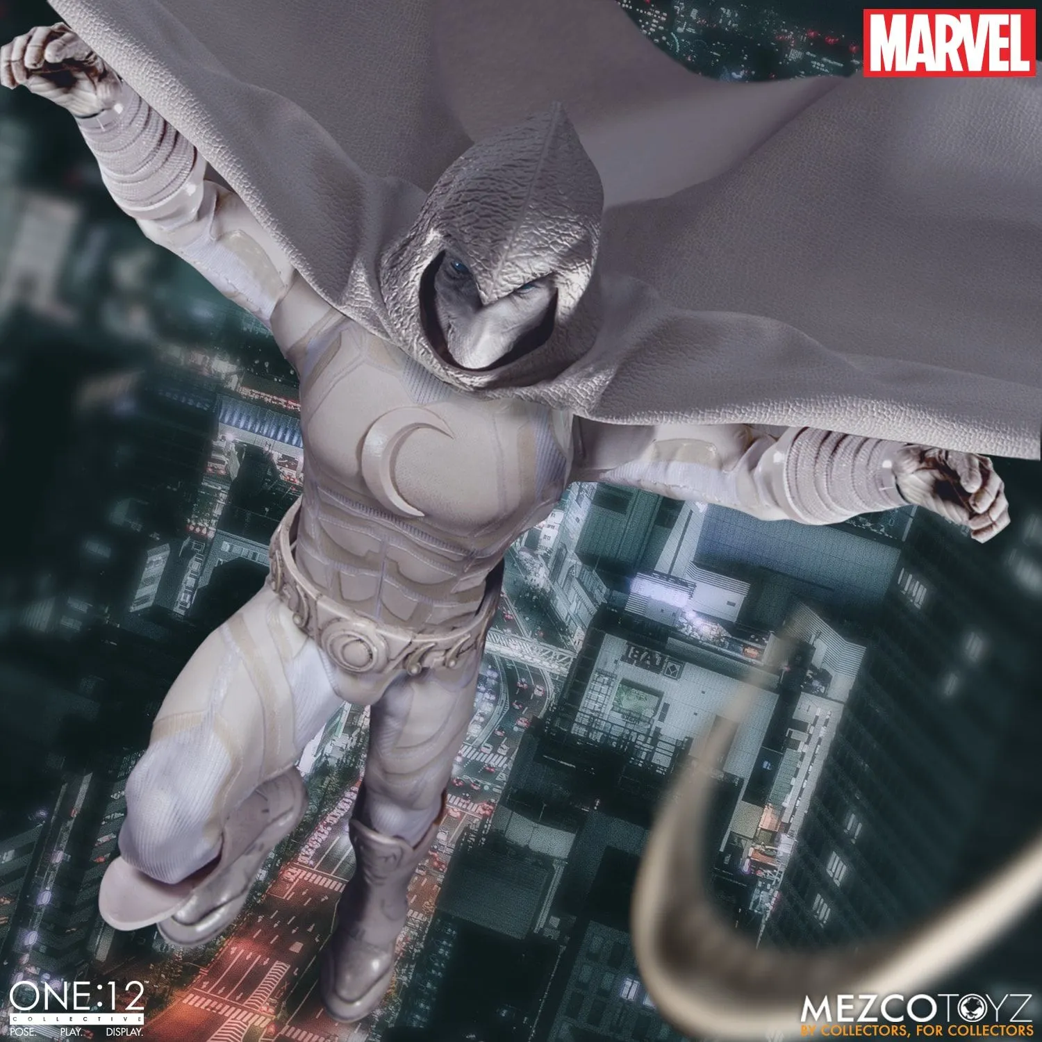 Mezco Toyz ONE:12 Collective: Moon Knight Action Figure