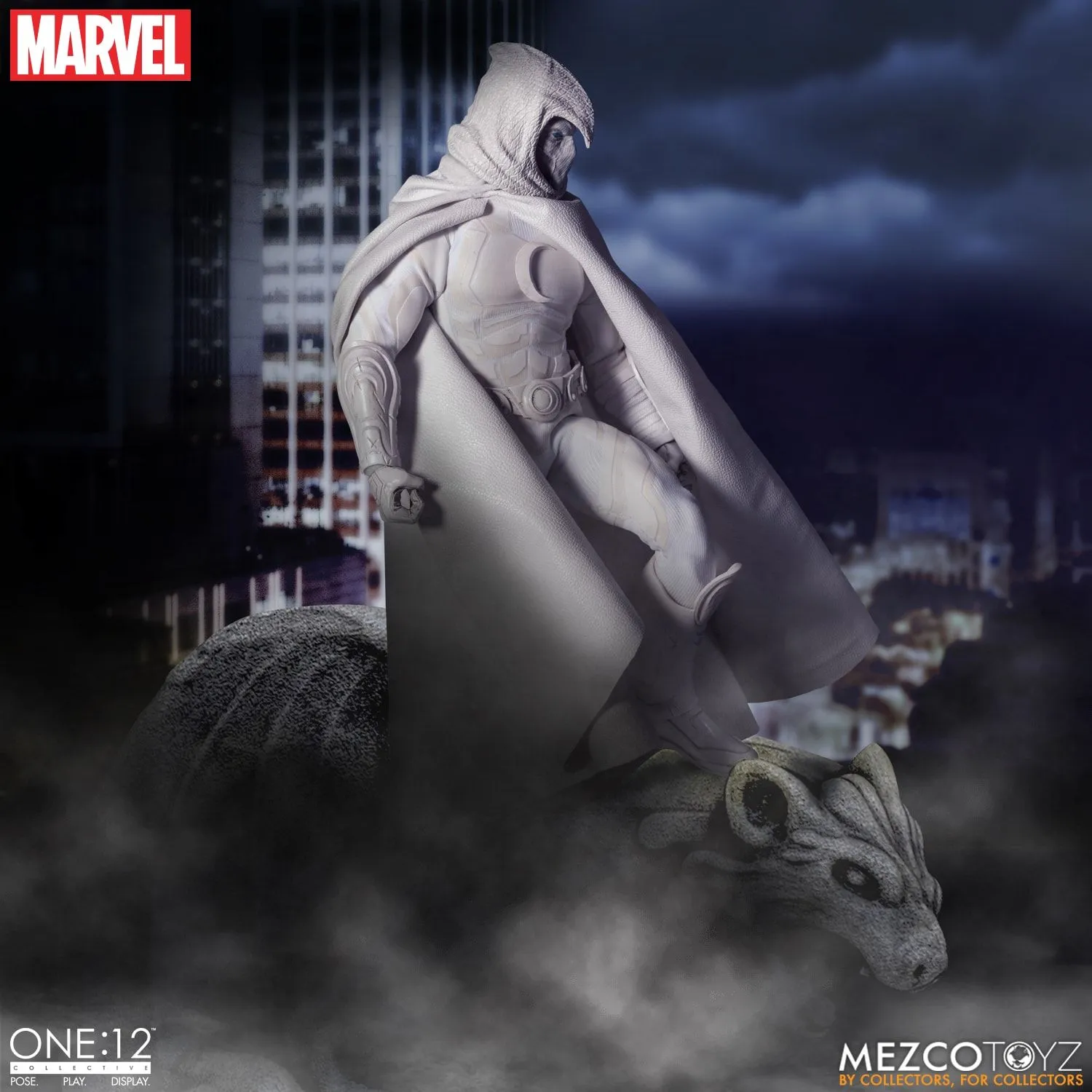 Mezco Toyz ONE:12 Collective: Moon Knight Action Figure